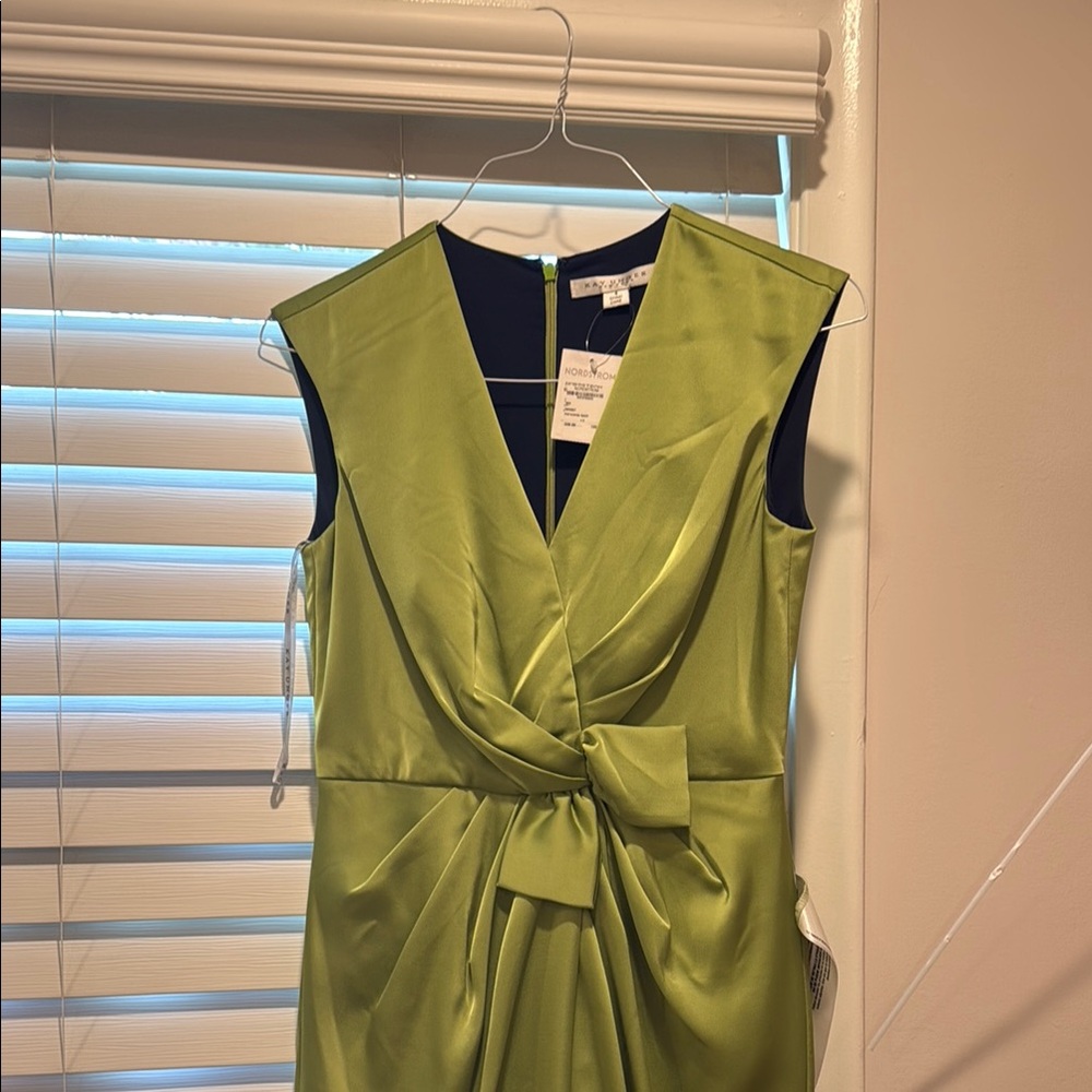 Kay Unger Green Sleeveless V-Neck Sheath Maxi Dress